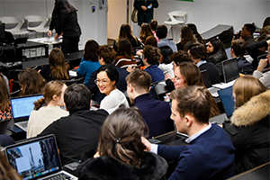 Présentation en amphi à l'EDHEC